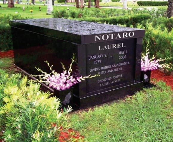 Single Mausoleum 5